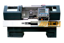 Modèle de machine de tour CNC économique: CKE6130 / 36/40