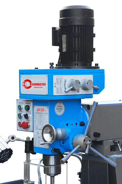 Machines de fraisage à tête de vitesse (BF50)