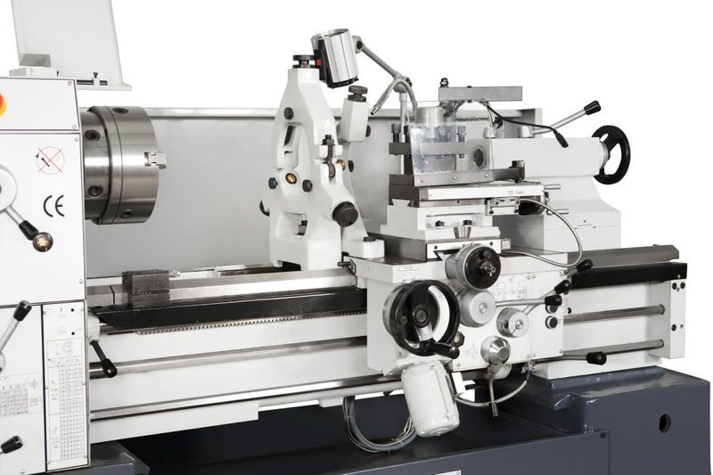 Lathe universel CDC500 x 1500