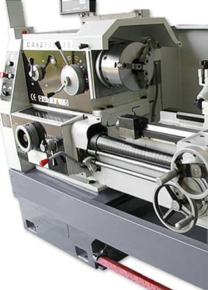 Lathe universel 500 x 1000/1500/2000