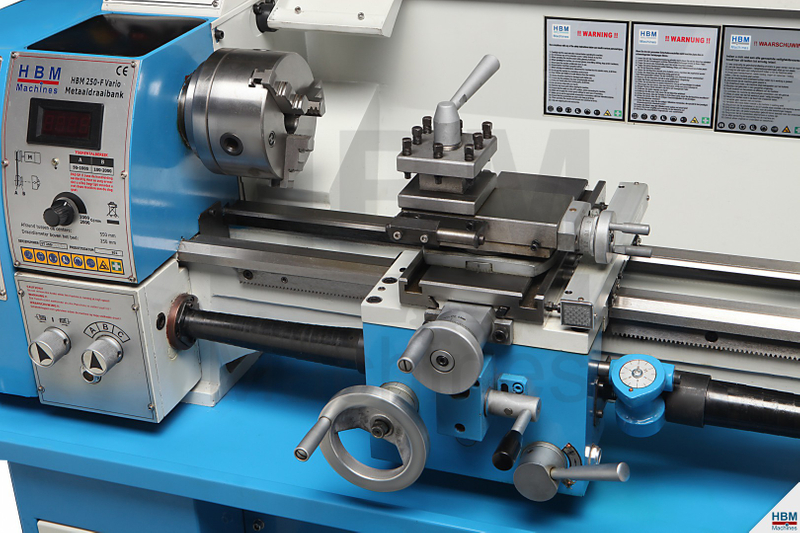 Turner 250 x 550 Vario Lathe 