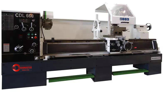 Torno Universal CDL 660 380V 