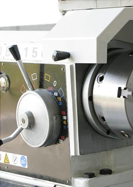 Lathe universel 500 x 1000/1500/2000