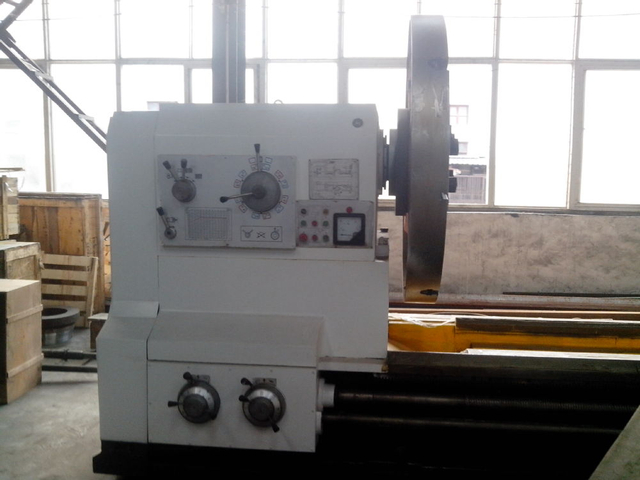 Lathe horizontal CW61125-CW61160-CW61180-CW61200-CW61220 
