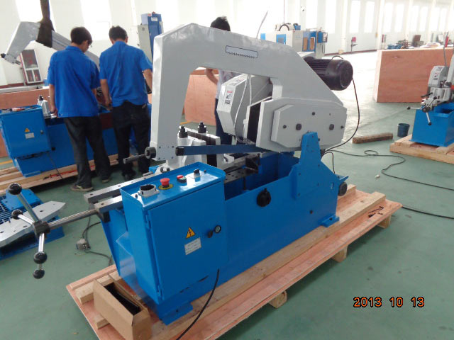 HS7140 HAMPRE HYDRAULIQUE SAW
