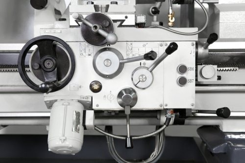 Machine de tournant en métal CDC460 x 1000