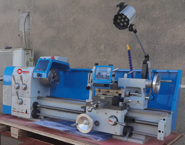 Lathe de banc de tête à engrenage BL330ER-600 / BL330ER-L 750 mm