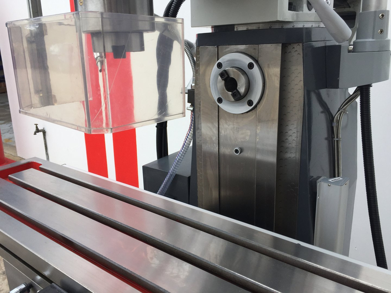 ZX7550CW Universal Mill Gear Drive avec lecture numérique à 3 axes,