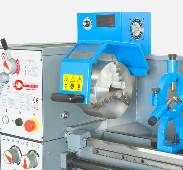 CQ6232V DRO Gear Head Test avec onduleur 230V