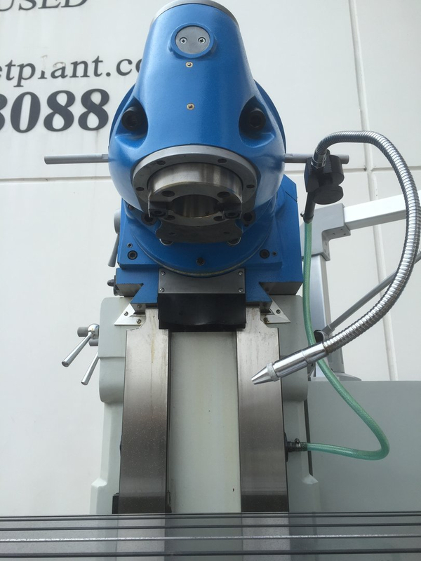 FU-460S-16. Universal Mill 1635 mm x 460 mm Tableau, broche verticale ISO 50, dro à 3 axes