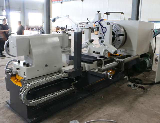 Machine de filetage de tuyau Q1322