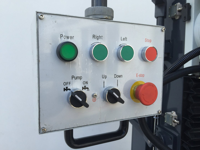 MD45XL. Force de moulin avec DRO. Guides de forage, de liquide de refroidissement, de liquide de refroidissement, de guides en queue d'aronde,