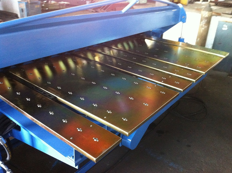  FHPB2506CNC2. Dossier panbrake. Complet hydraulique. 2500 mm x 5 mm en acier doux / 3 mm en acier inoxydable