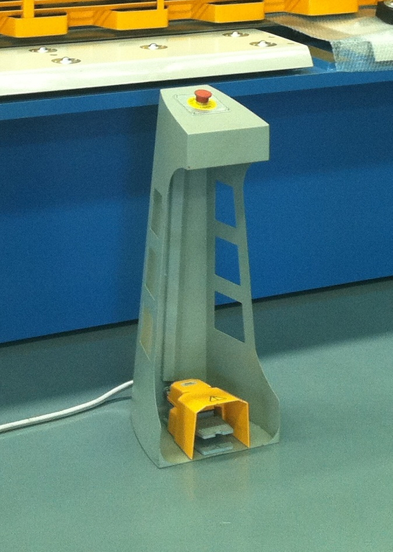  FHPB2506CNC2. Dossier panbrake. Complet hydraulique. 2500 mm x 5 mm en acier doux / 3 mm en acier inoxydable