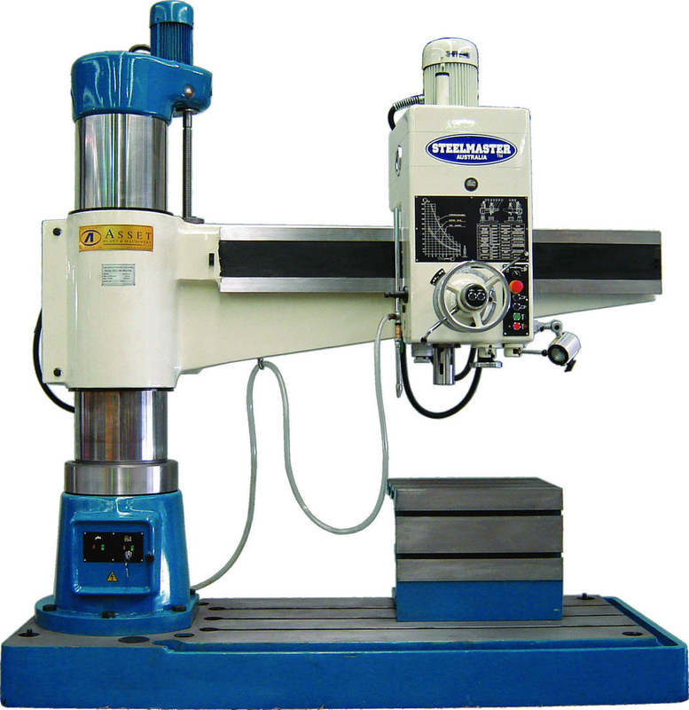 RD2063. Drillage de bras radial Steelmaster. ARME 2000 mm, capacité de forage de 63 mm, broche de 5 mt,