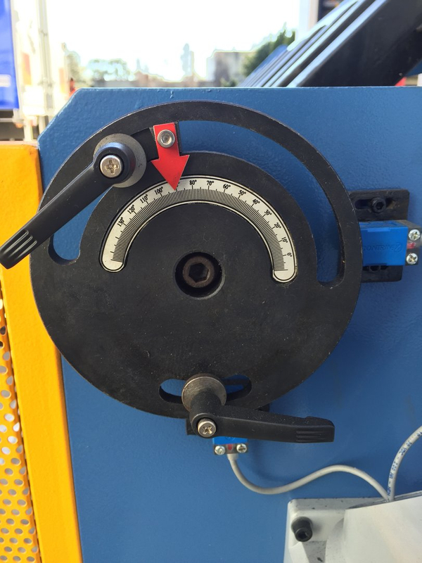 FHPB2504. Dossier panbrake. Complet hydraulique. 2500 mm x 4 mm avec réglage de pliage d'angle de réglage rapide.