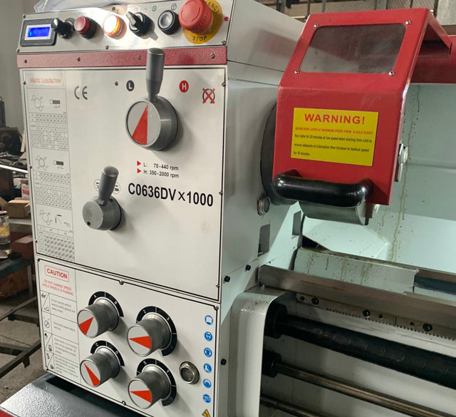 Big Speed ​​Spindle Lathe C0636DV / 1000